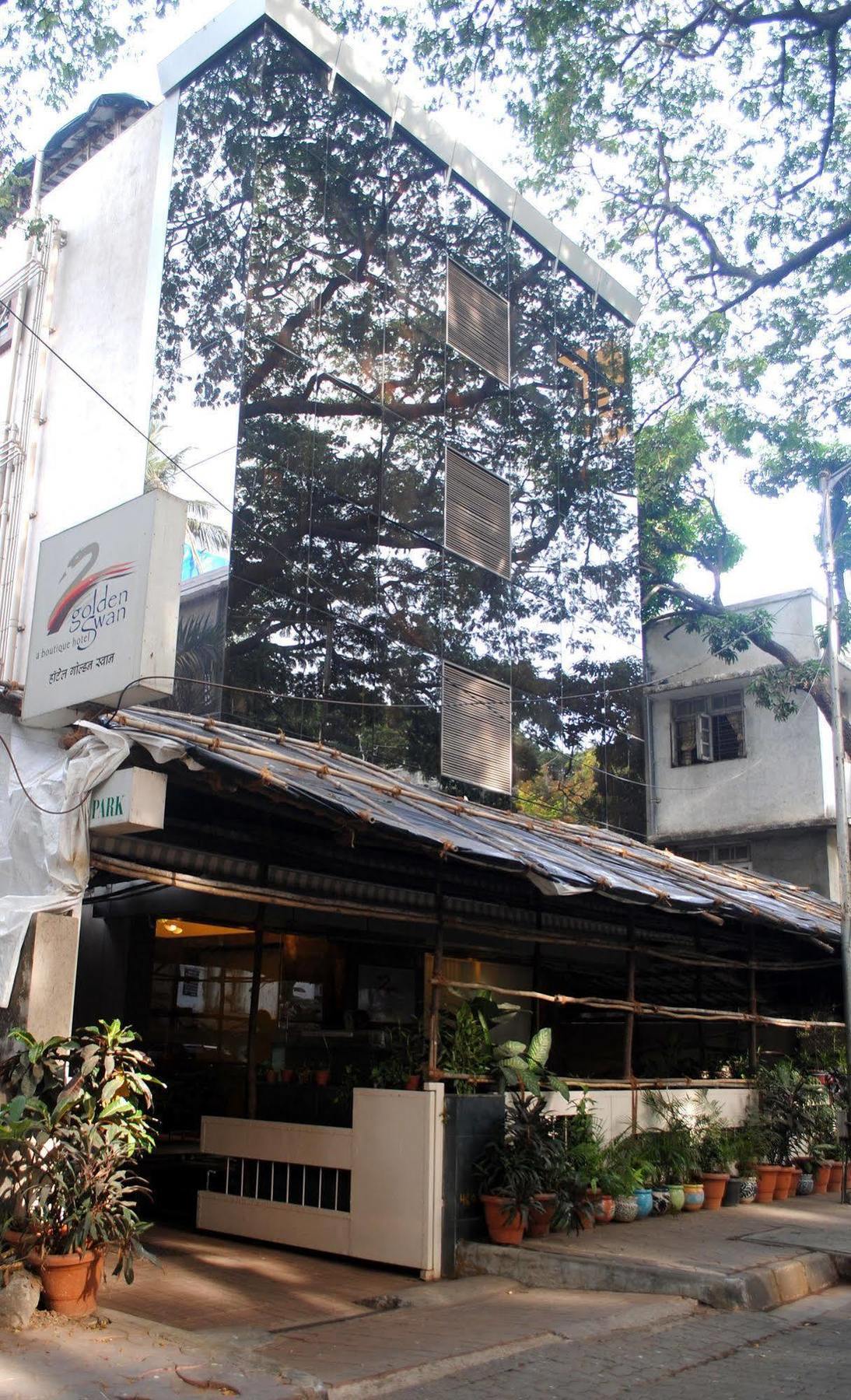 Oyo 19917 Golden Swan Hotel Mumbai Exterior photo